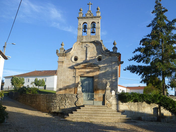 Igreja Paroquial de Avantos