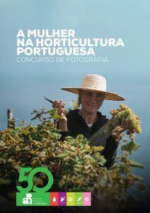Read more about the article A votação para escolha da fotografia vencedora do Concurso de Fotografia APH “A Mulher na Horticultura Portuguesa” já está aberta.